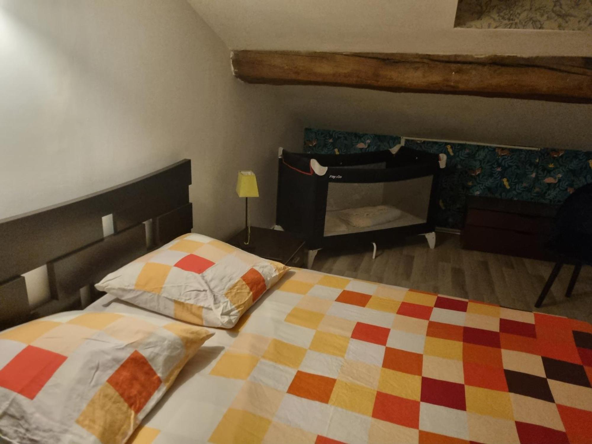 Tournus Castrum Romain- Loft 90M2 - 3 Etoiles - Petit Box Velo - 5Mn Autoroute Eksteriør bilde